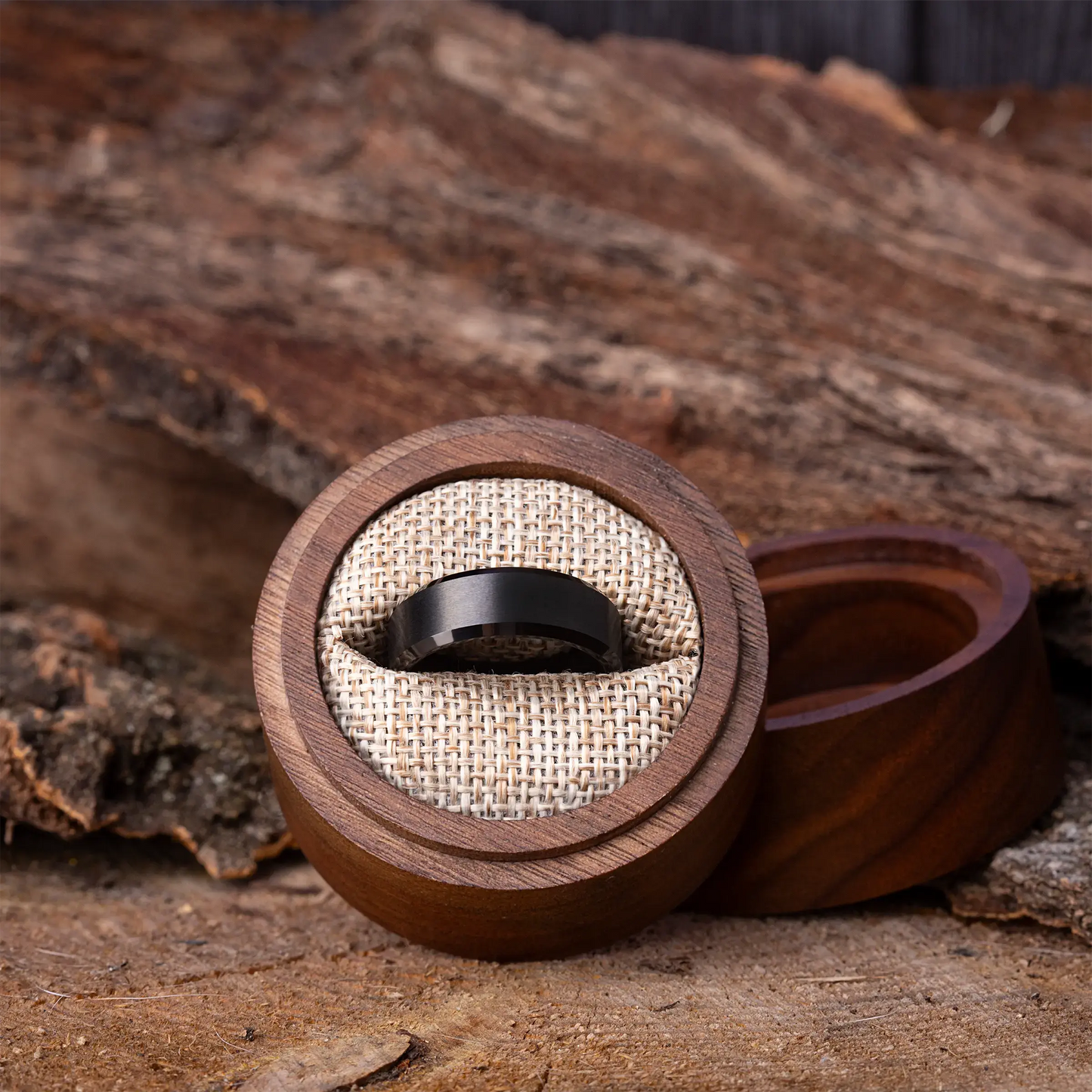 KYO — Black Tungsten Ring Japanese Melody