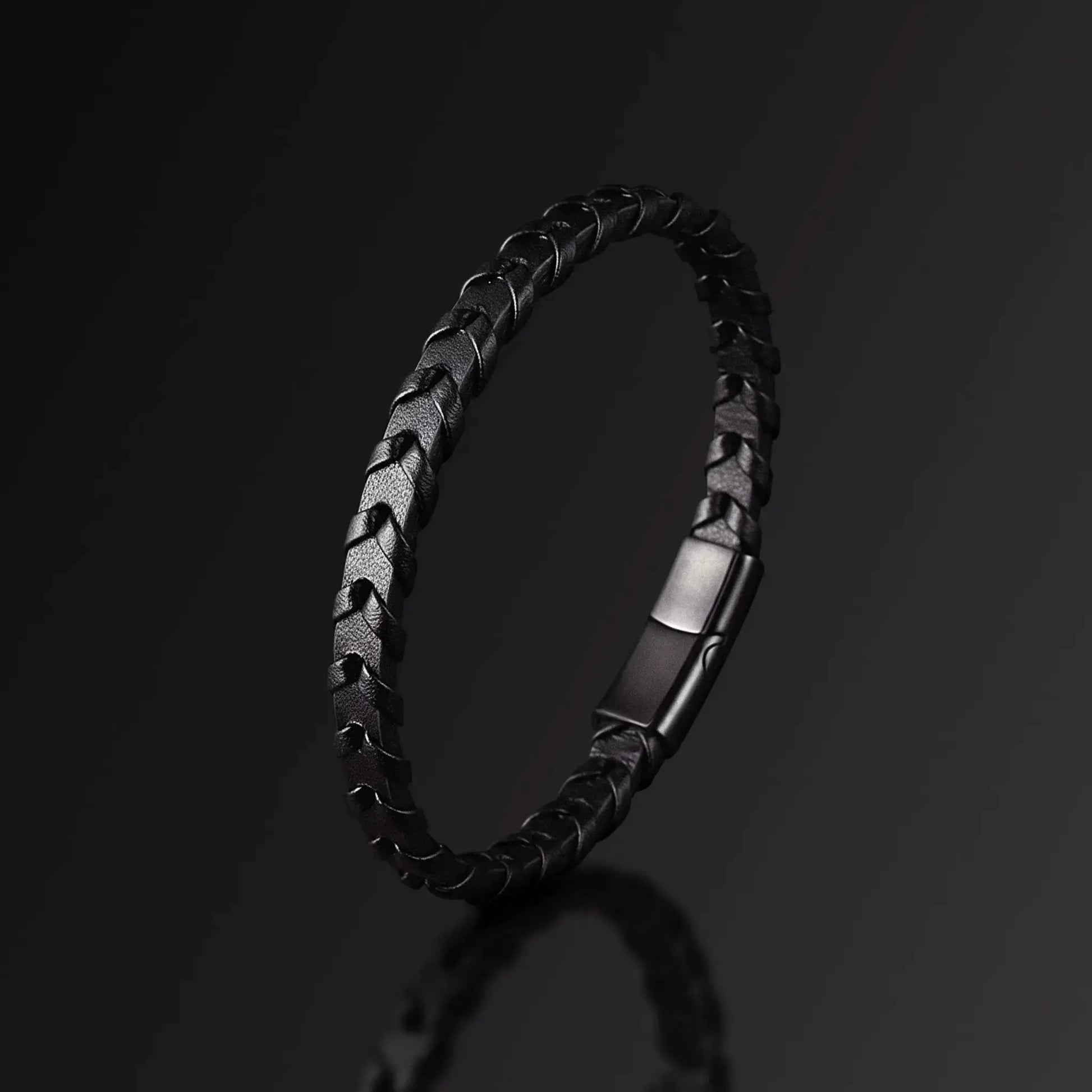 MAKOTO — Black Leather Bracelet Japanese Melody