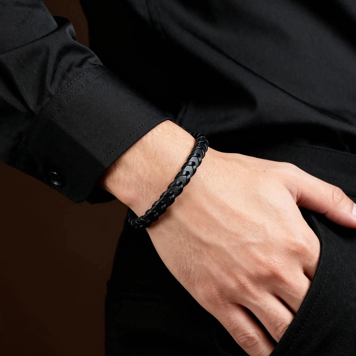 MAKOTO — Black Leather Bracelet Japanese Melody