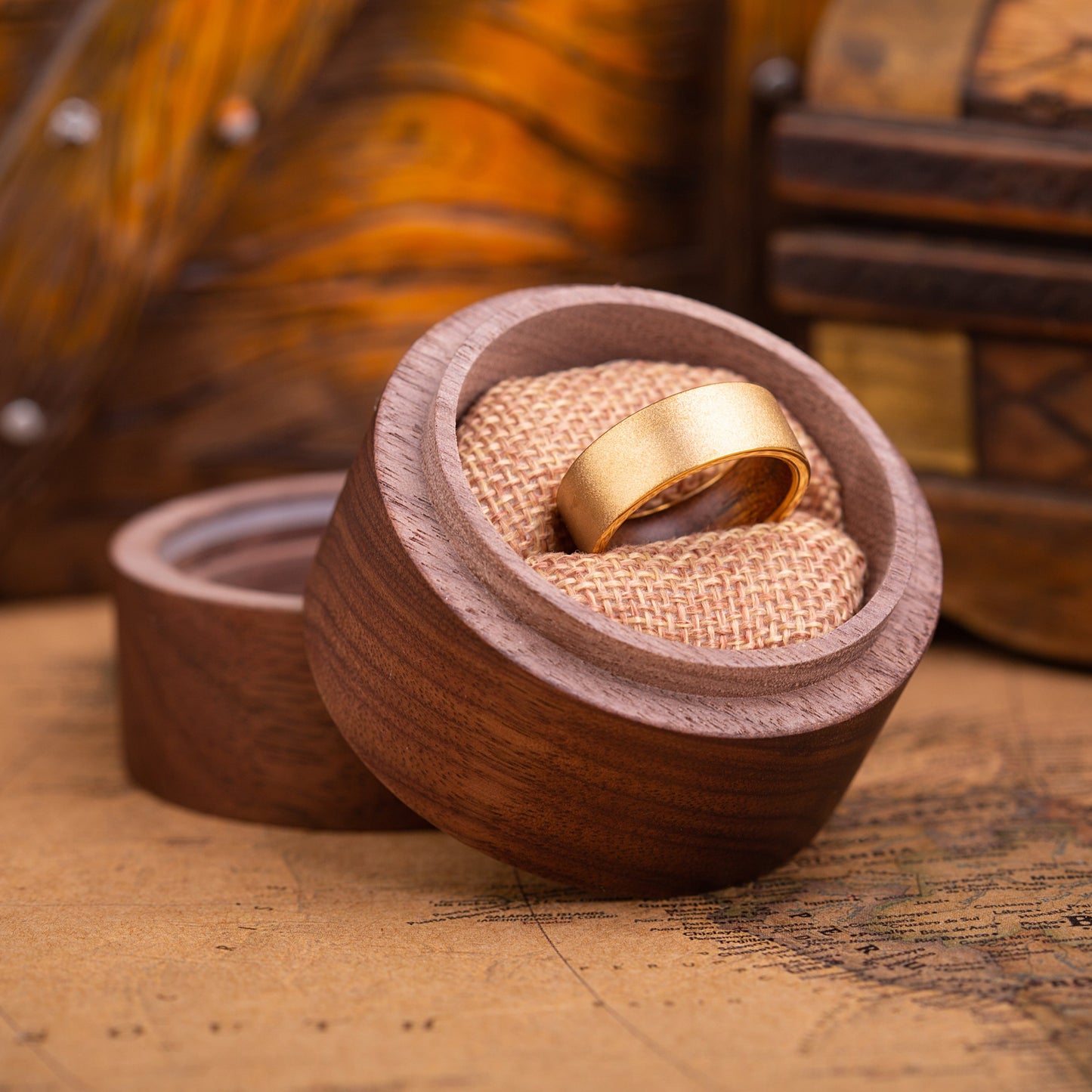 Ring made of Walnut wood and Tungsten in a gift box