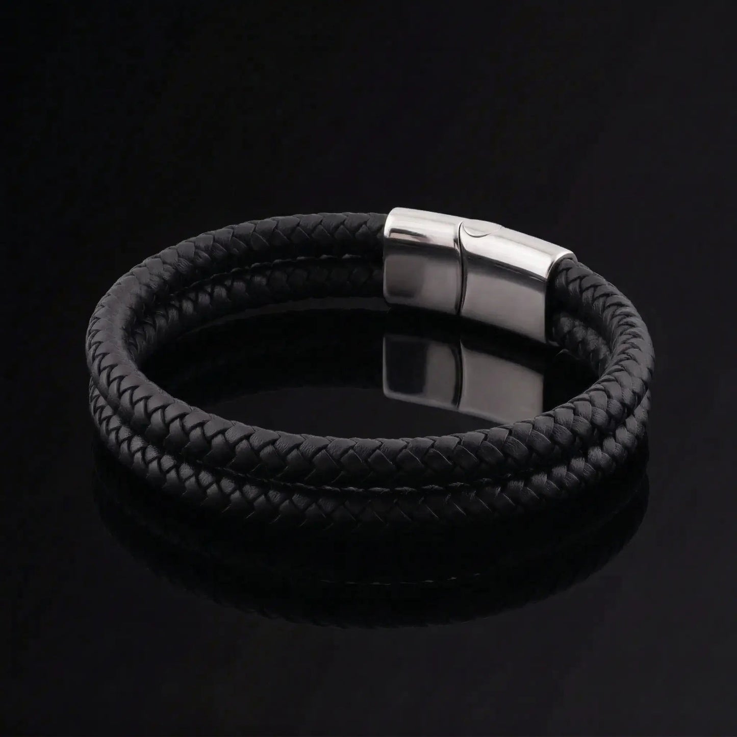 KURO-MUSUBI — Double Leather Bracelet Leonardo’s Leather