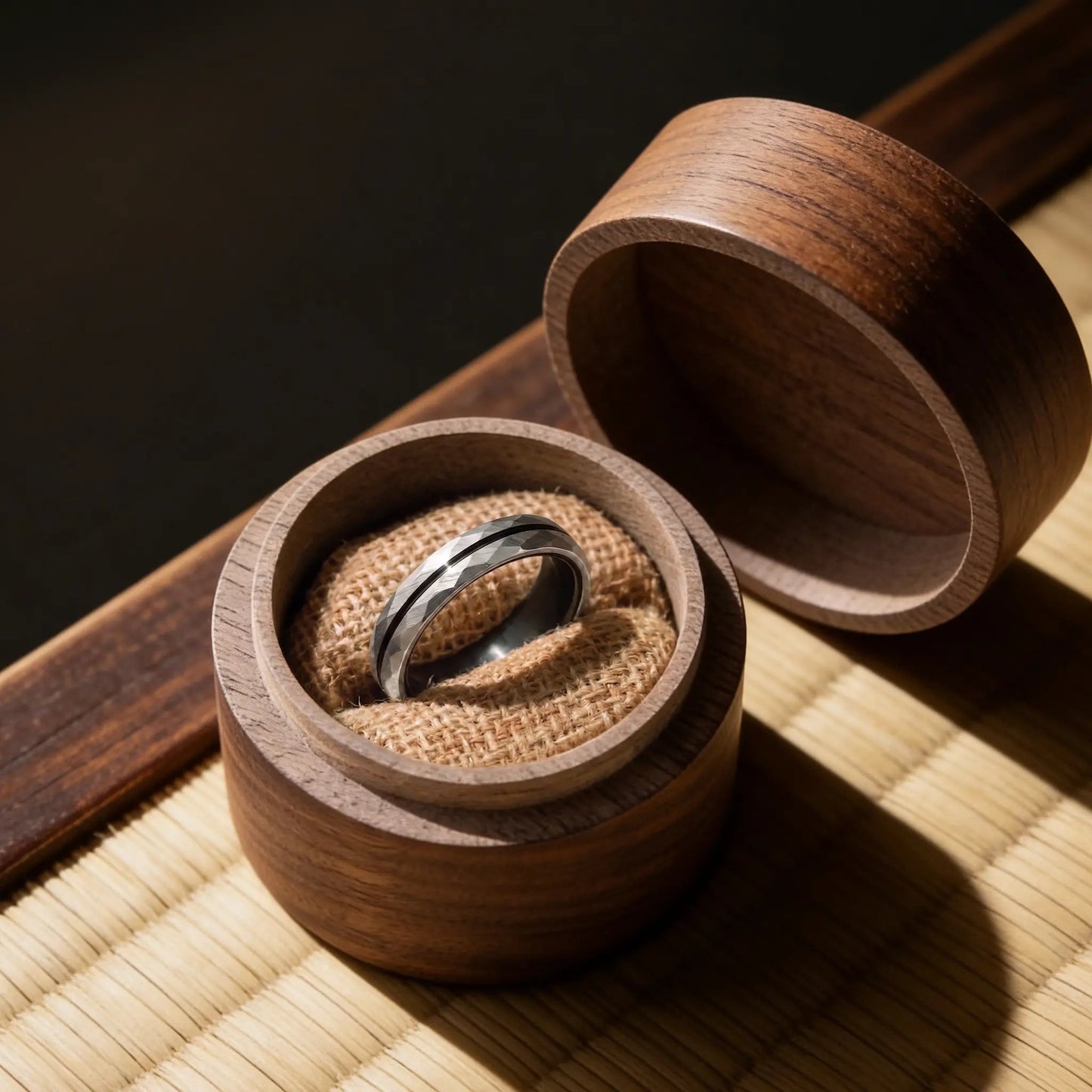 SATORI — Platinum Faceted Ring Japanese Melody